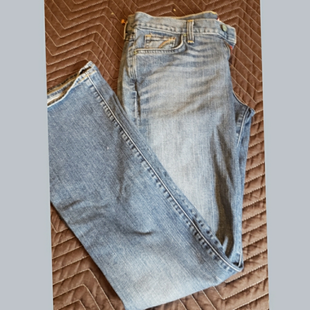Lucky brand regular cut jeans